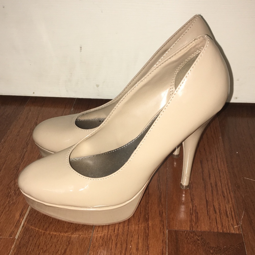 Nude Pumps-9 - Picture 1 of 6